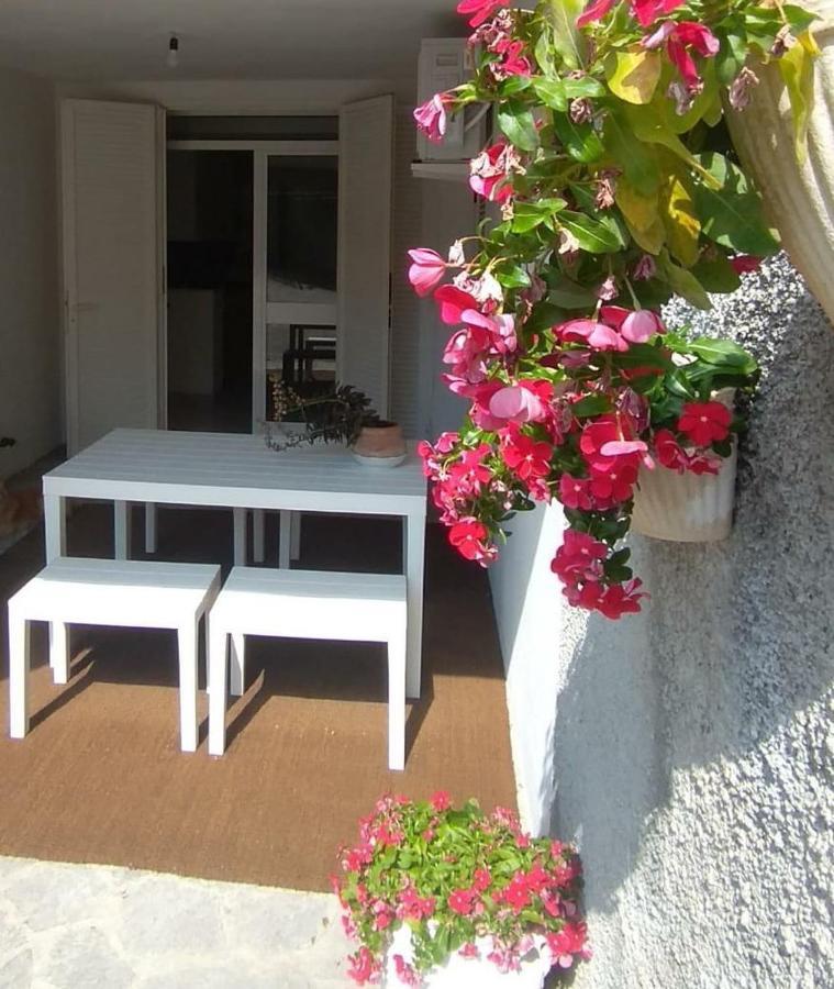 מראטיאה Garden Apartment מראה חיצוני תמונה